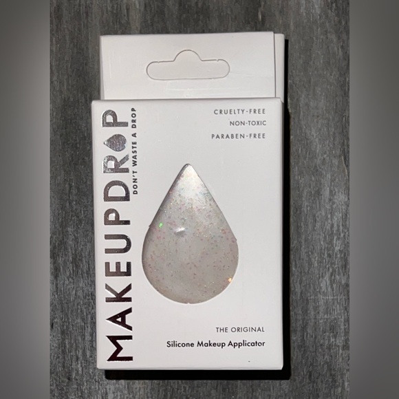 The Original Silicone Beauty Applicator, apply liquid/cream & skincare products. - Picture 8 of 10